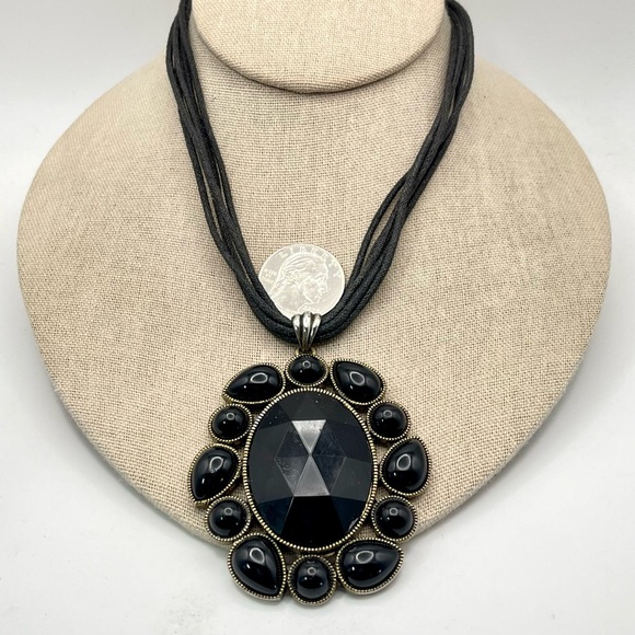 Bold Black Acrylic Pendant on Multi Strand Cords Statement Necklace VGC - Picture 11 of 14